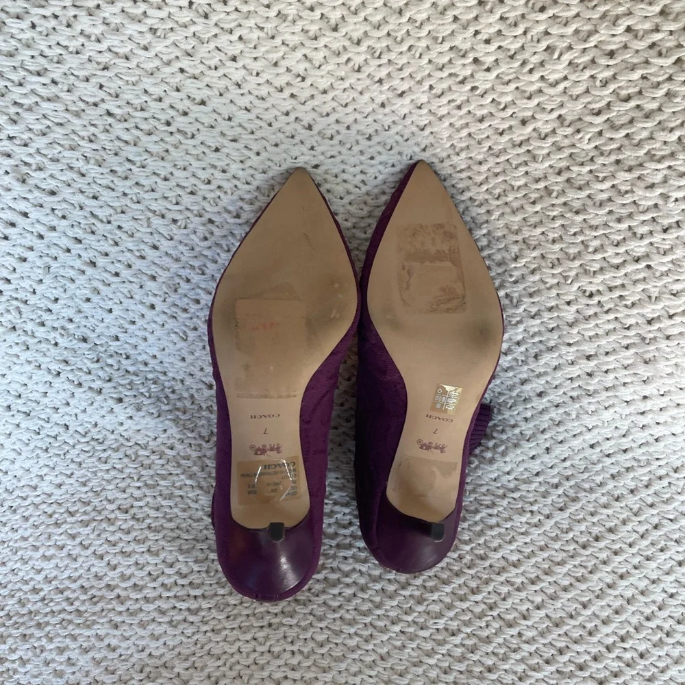 Coach Women’s Jade Knit Signature Leather Ankle Bootie Deep Berry Size 7 - Picture 4 of 5